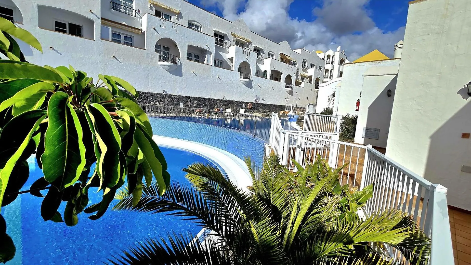 Sunny Duplex With Sea View Of The Scenic Gorge Daire Callao Salvaje 0*,